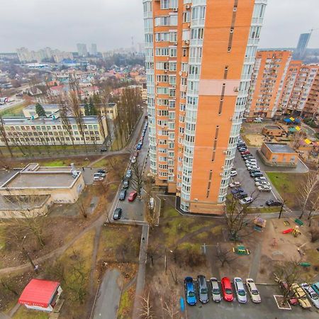 Уютная, Просторная Видовая Трехкомнатная Квартира Возле Метро Академгородок На 6 Мест Kiev Buitenkant foto